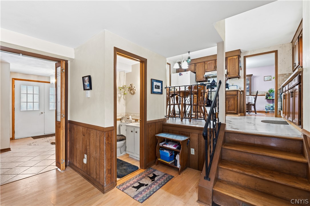 112 Merriwether Drive Camillus, NY 13219 - Photo 18 of 50