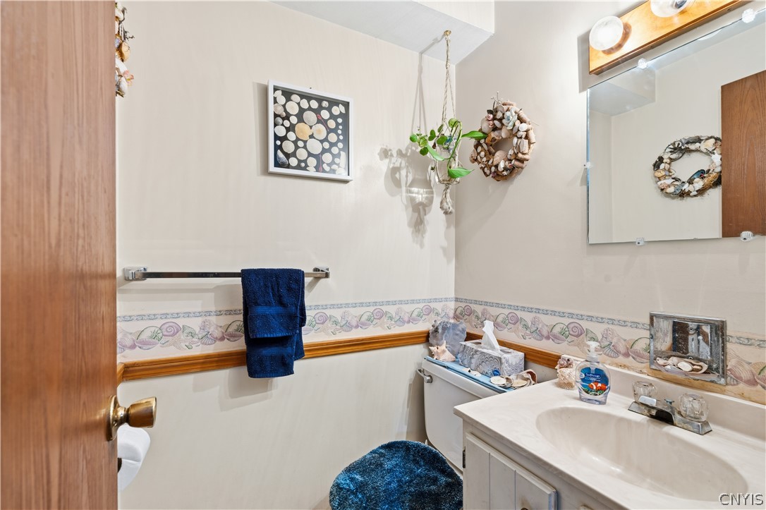 112 Merriwether Drive Camillus, NY 13219 - Photo 19 of 50