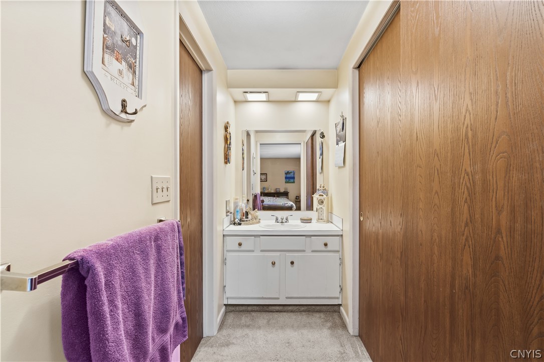 112 Merriwether Drive Camillus, NY 13219 - Photo 30 of 50