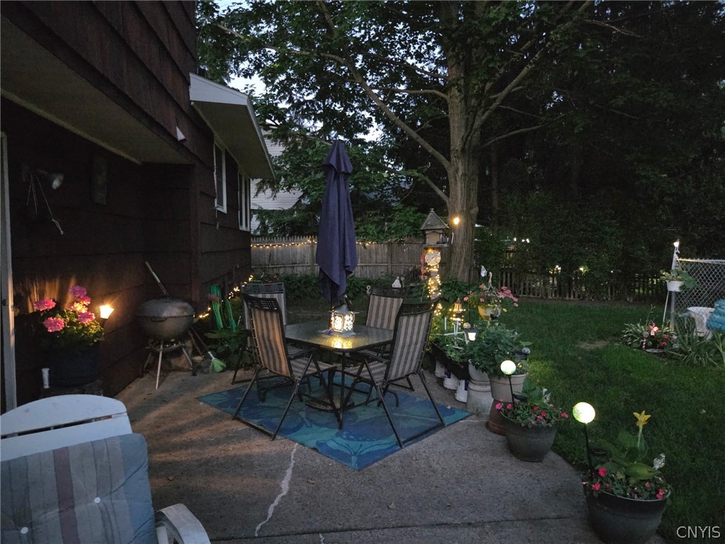 112 Merriwether Drive Camillus, NY 13219 - Photo 39 of 50