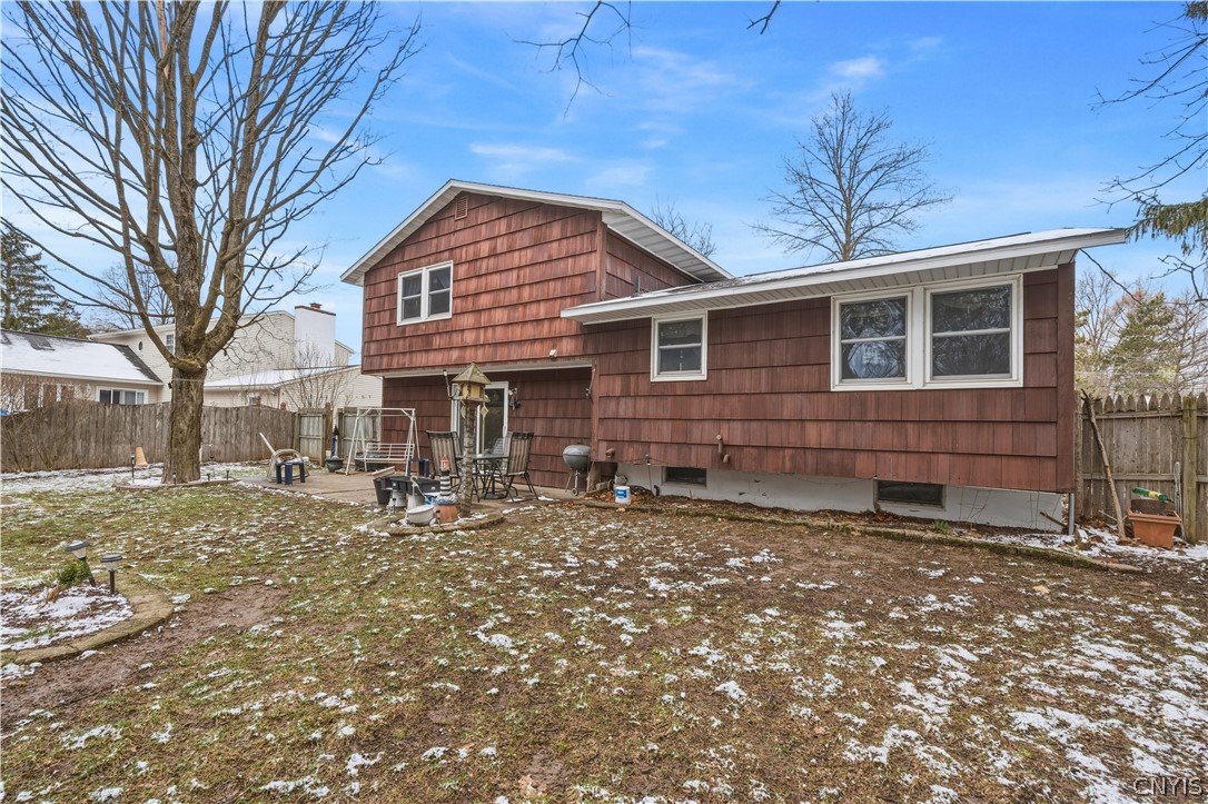 112 Merriwether Drive Camillus, NY 13219 - Photo 41 of 50