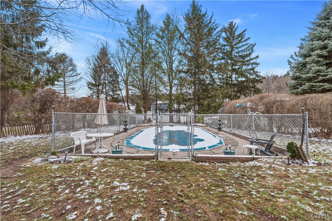 112 Merriwether Drive Camillus, NY 13219 - Photo 44 of 50