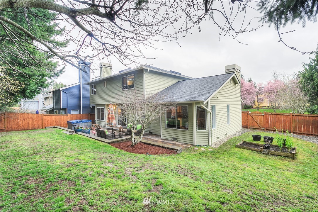3303 208th Place Southeast Bothell, WA 98021 - Photo 14 of 25