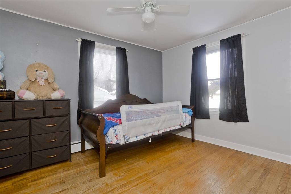 1730 Carew Street Springfield, MA 01104 - Photo 23 of 31