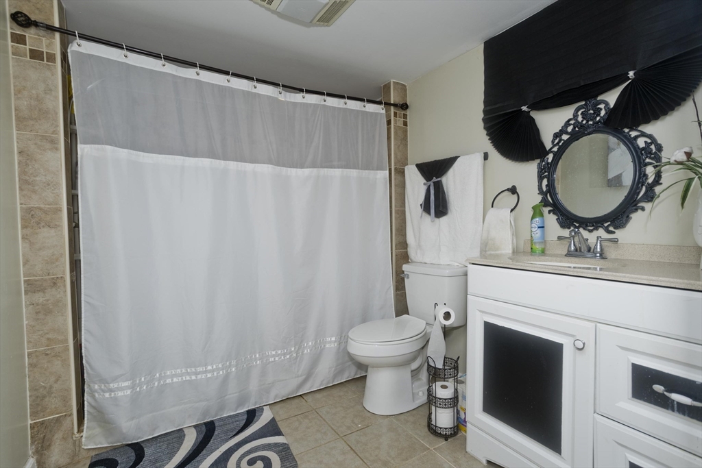 1730 Carew Street Springfield, MA 01104 - Photo 28 of 31