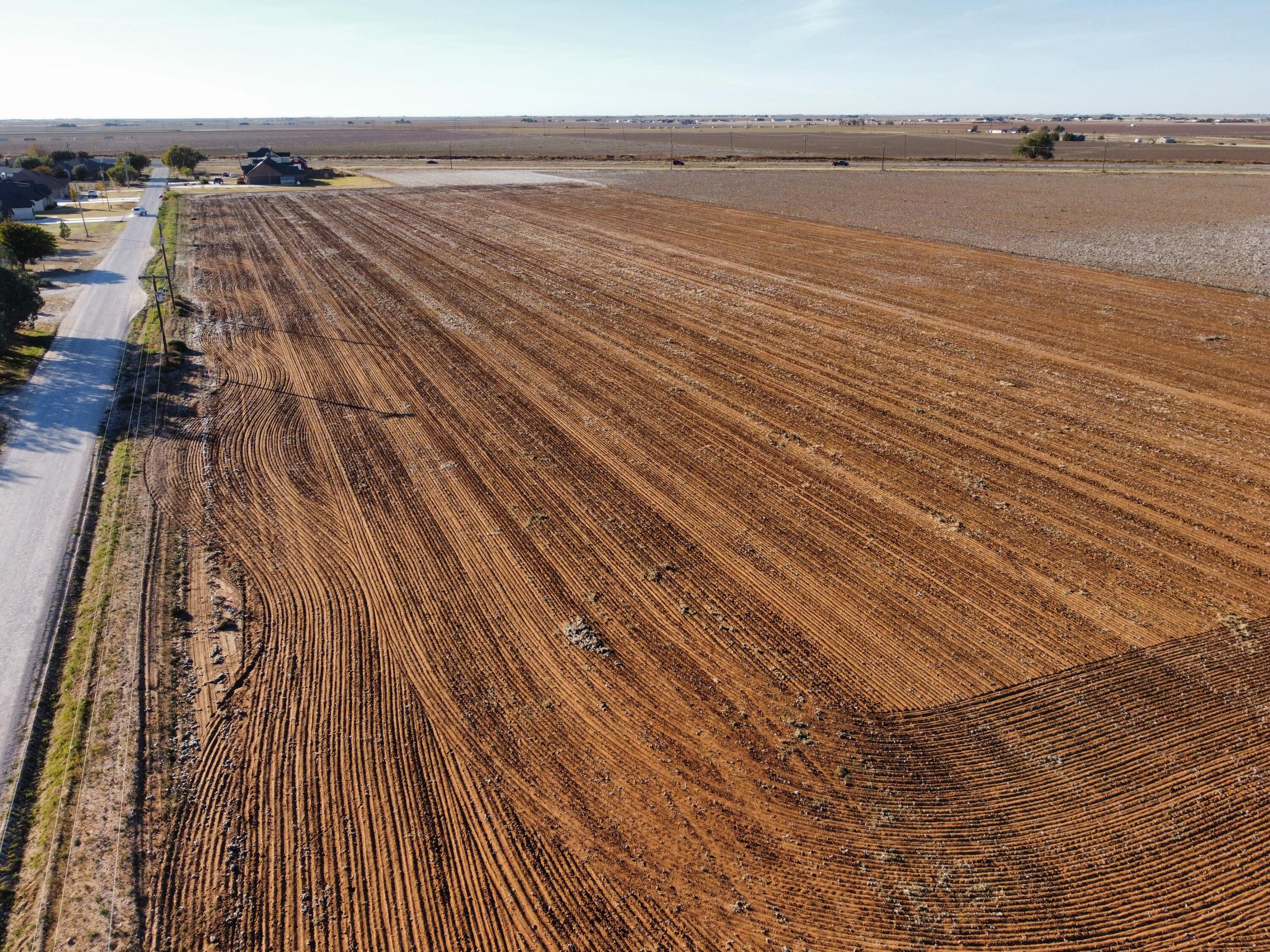 6617 Tiger Road Ropesville, TX 79358 - Photo 6 of 6 a view of an ocean from a balcony