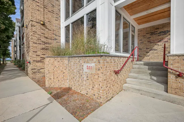 $290,000 | 311 North Hancock Street, Unit 223, Madison, WI 53703