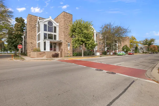 $290,000 | 311 North Hancock Street, Unit 223, Madison, WI 53703