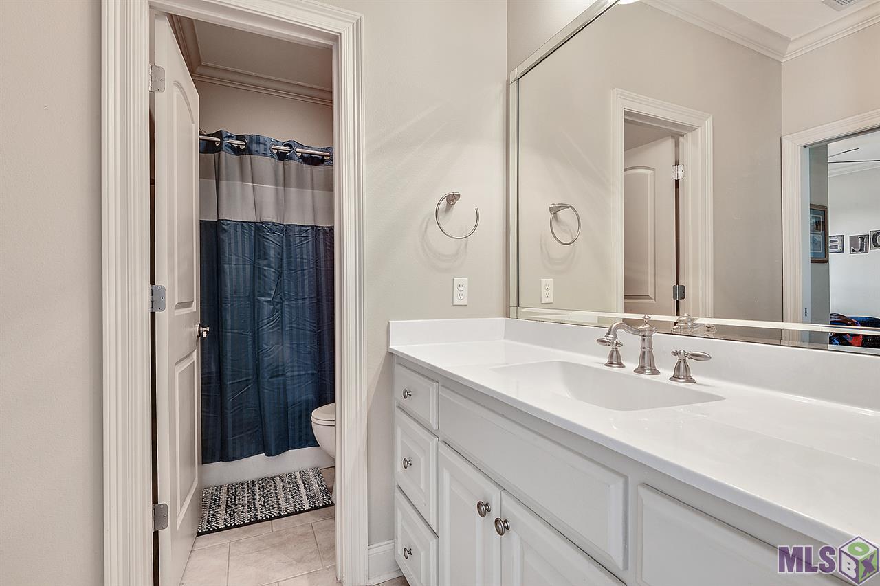 11914 Joor Road Central, LA 70818 - Photo 12 of 22 Gallery Image 12