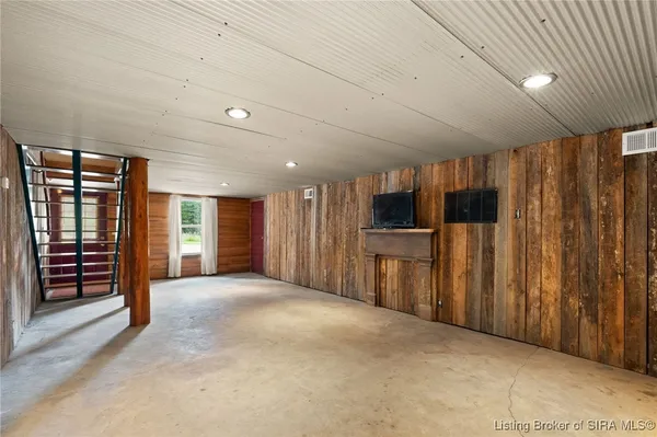 $105,000 | 5855 North Moberly Road Northwest, Depauw, IN 47115