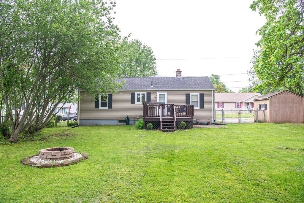 23 Mount Vernon Road Chicopee, MA 01013 - Photo 30 of 36 Gallery Image 30