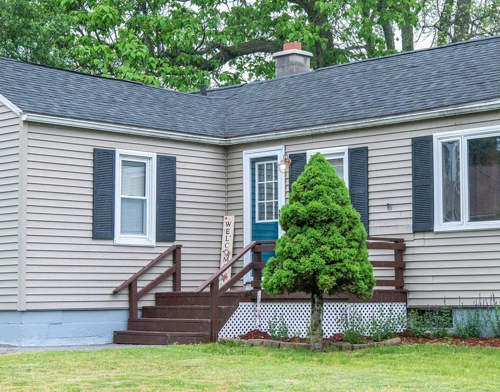 23 Mount Vernon Road Chicopee, MA 01013 - Photo 4 of 36 Gallery Image 4
