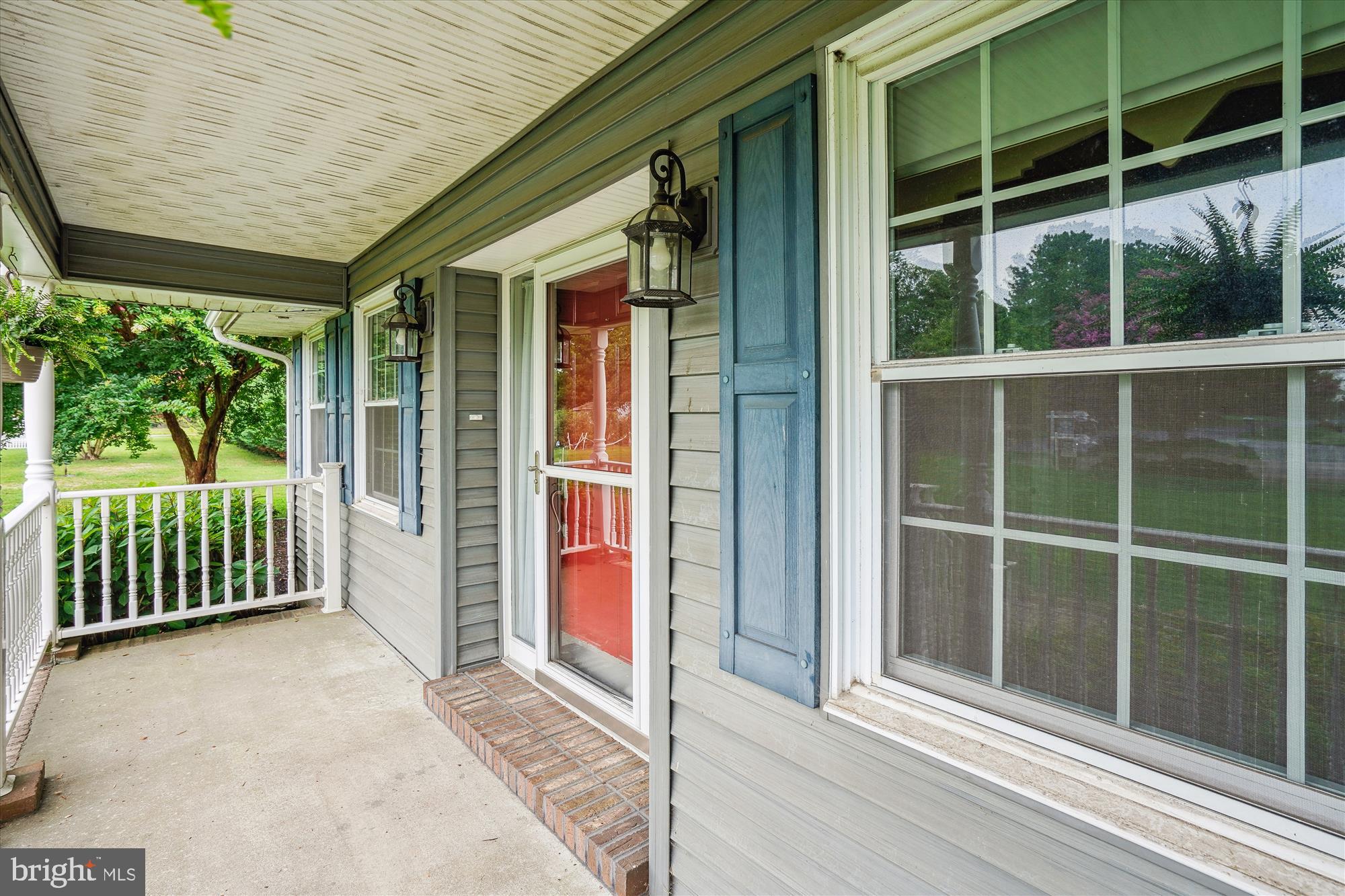 5412 Cannon Road Cambridge, MD 21613 - Photo 2 of 73 Covered Front Porch