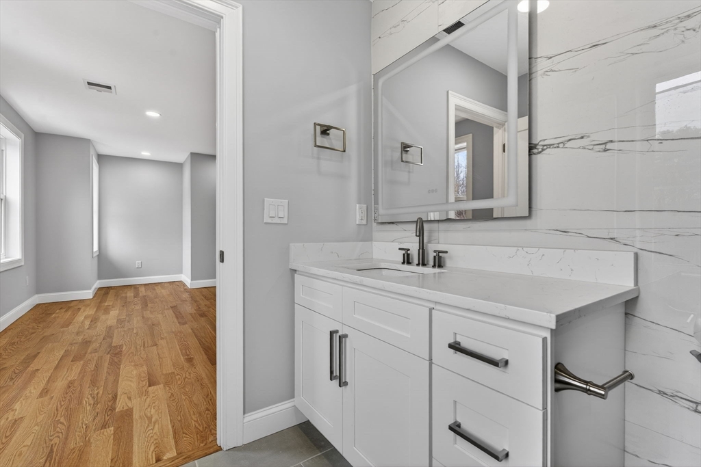 72 Westboro Road Grafton, MA 01536 - Photo 16 of 35
