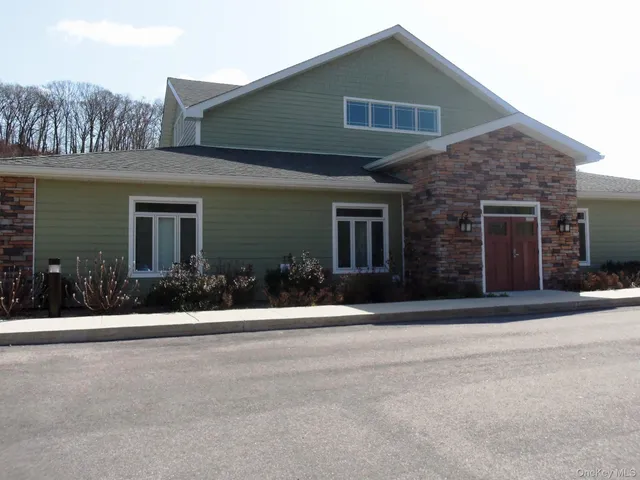 a front view of house with yard