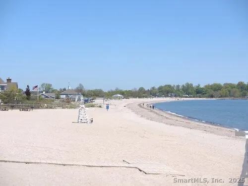 a view of lake view and ocean view