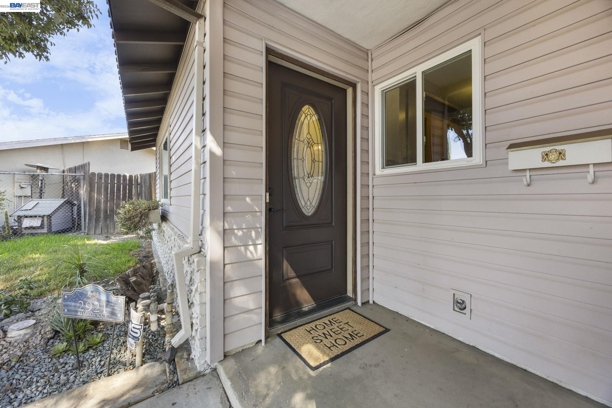 2921 Rimrock Court Modesto, CA 95355 - Photo 5 of 60