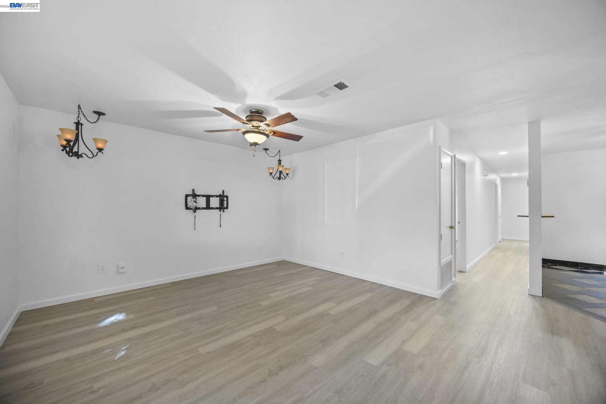 2921 Rimrock Court Modesto, CA 95355 - Photo 6 of 60