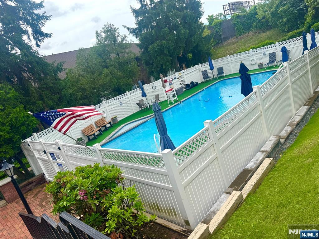 20 East Maple Street Teaneck, NJ 07666 - Photo 4 of 4 a view of outdoor space and deck