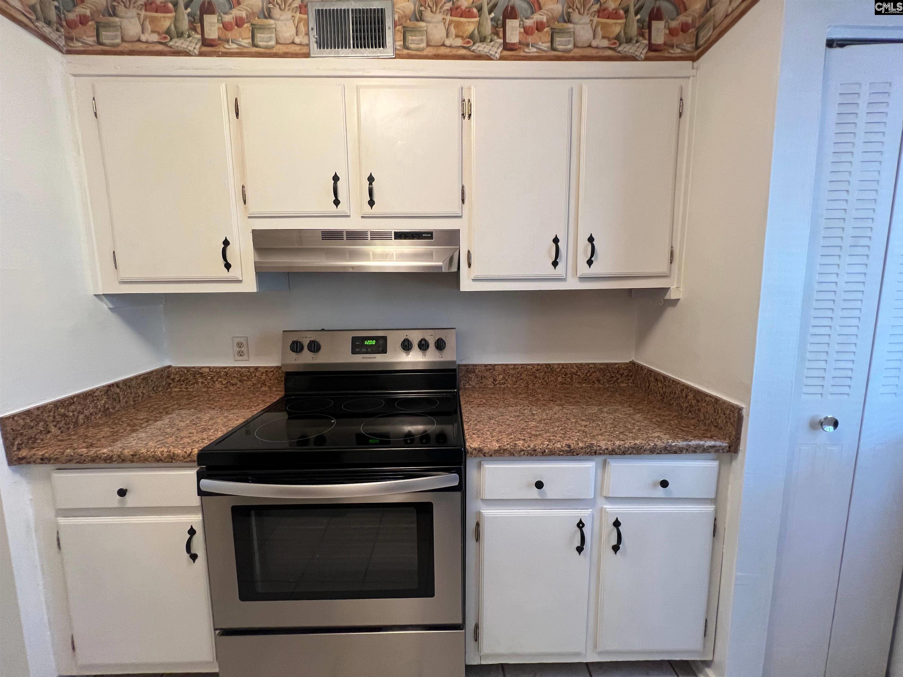 1208 Bush River Road, Unit C11 Columbia, SC 29210 - Photo 13 of 30
