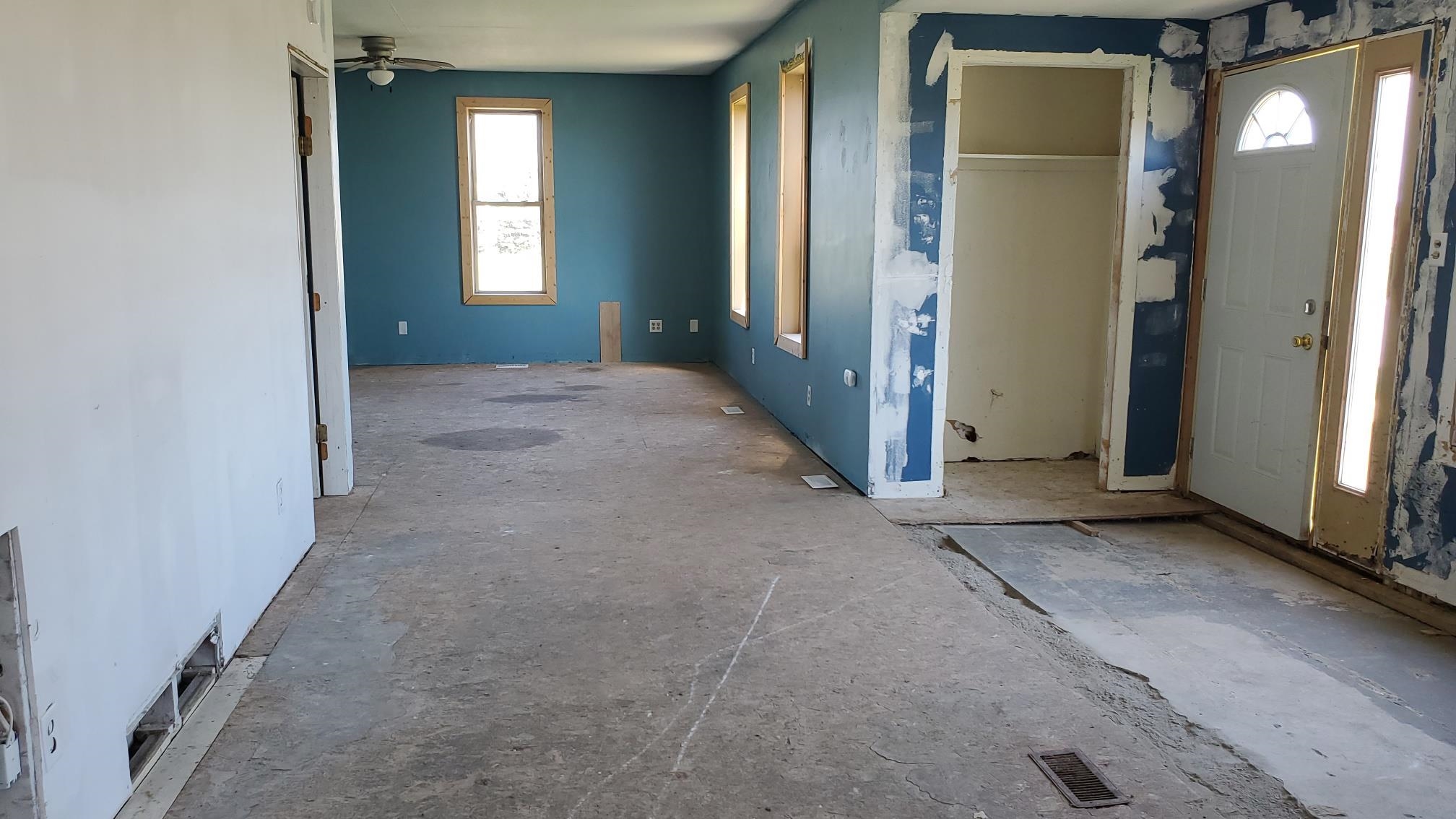 2989 North Vandecar Road Mount Pleasant, MI 48858 - Photo 2 of 27