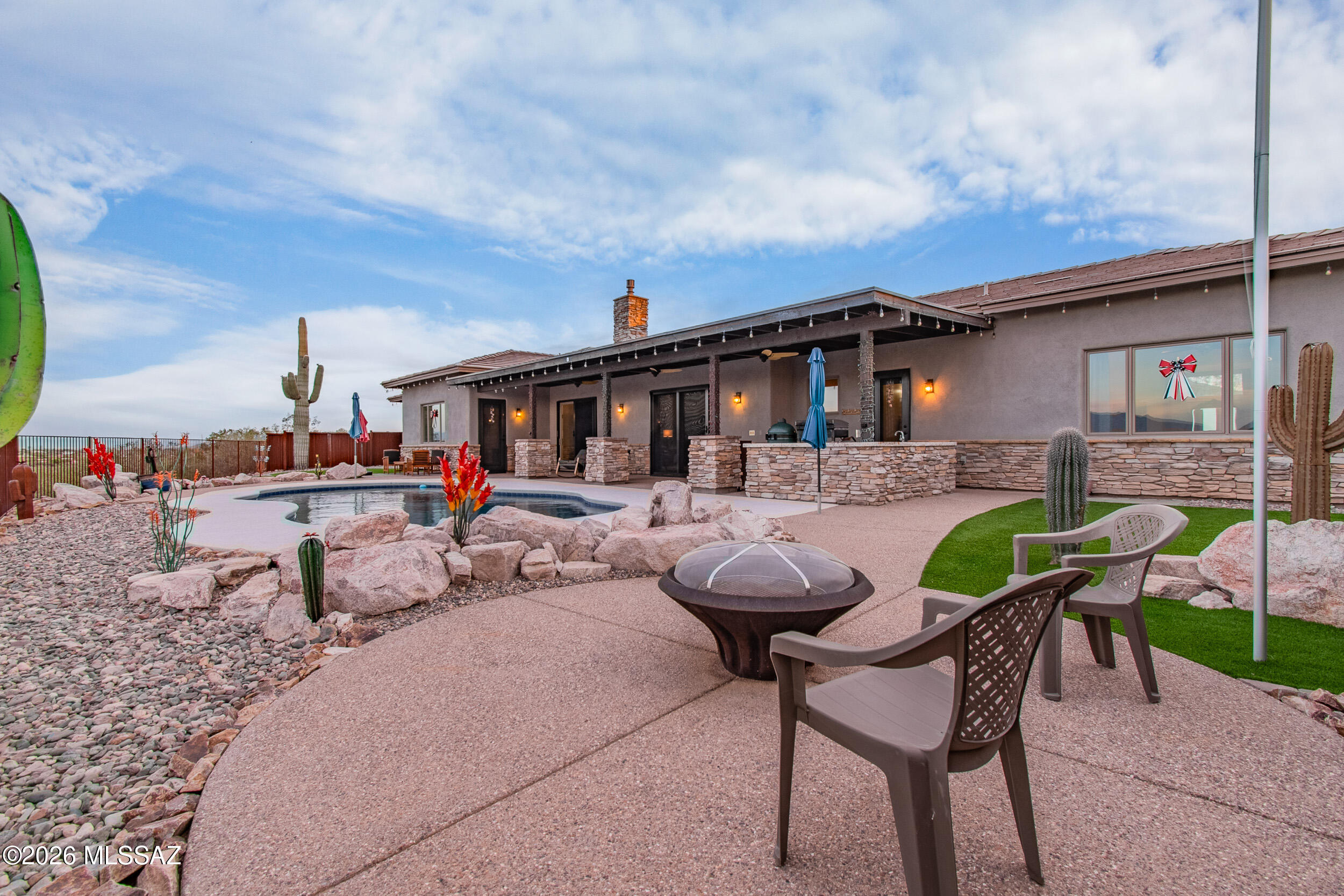 5790 North Abington Road Tucson, AZ 85743 - Photo 13 of 52 035