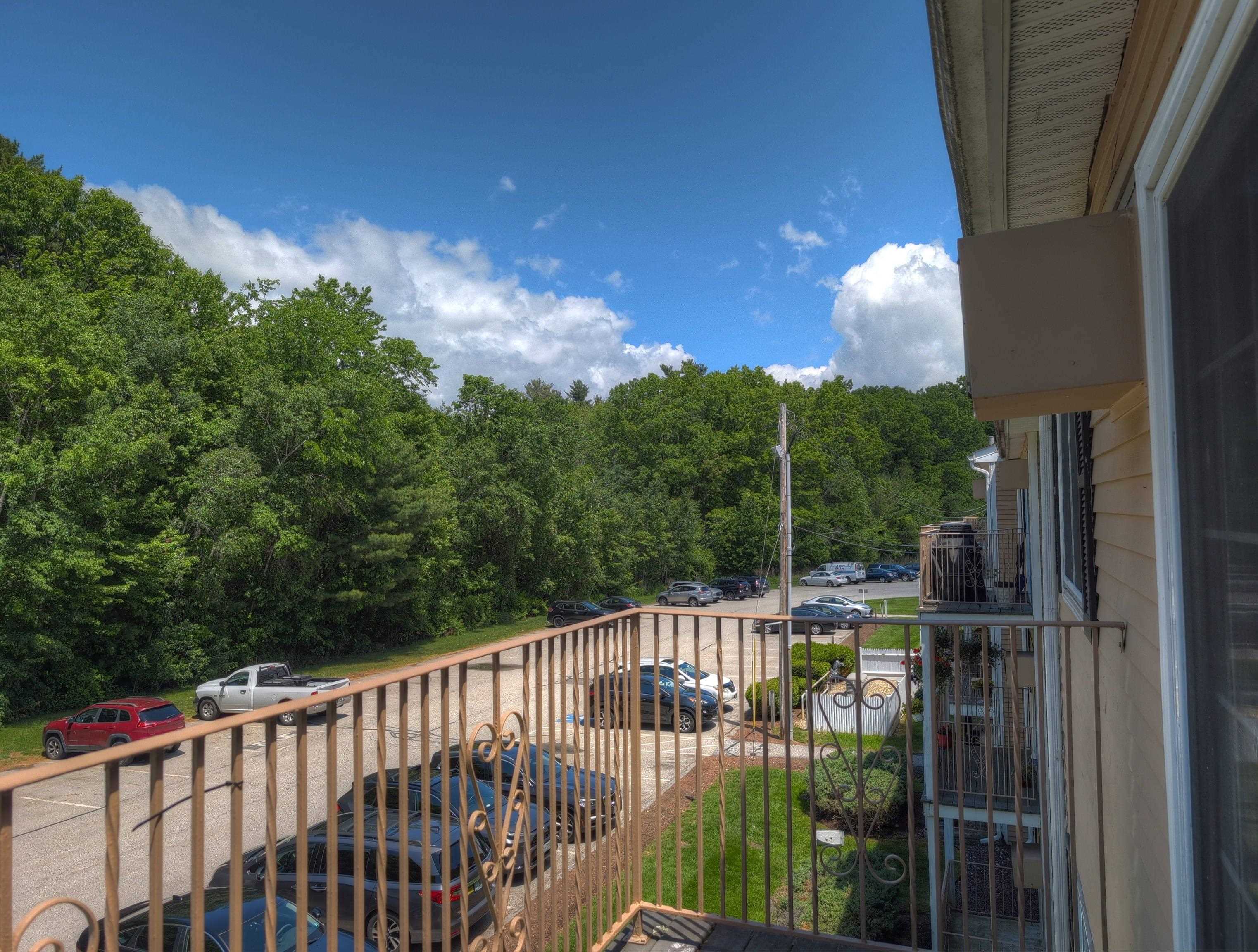 379 Huse Road, Unit 29 Manchester, NH 03103 - Photo 6 of 15
