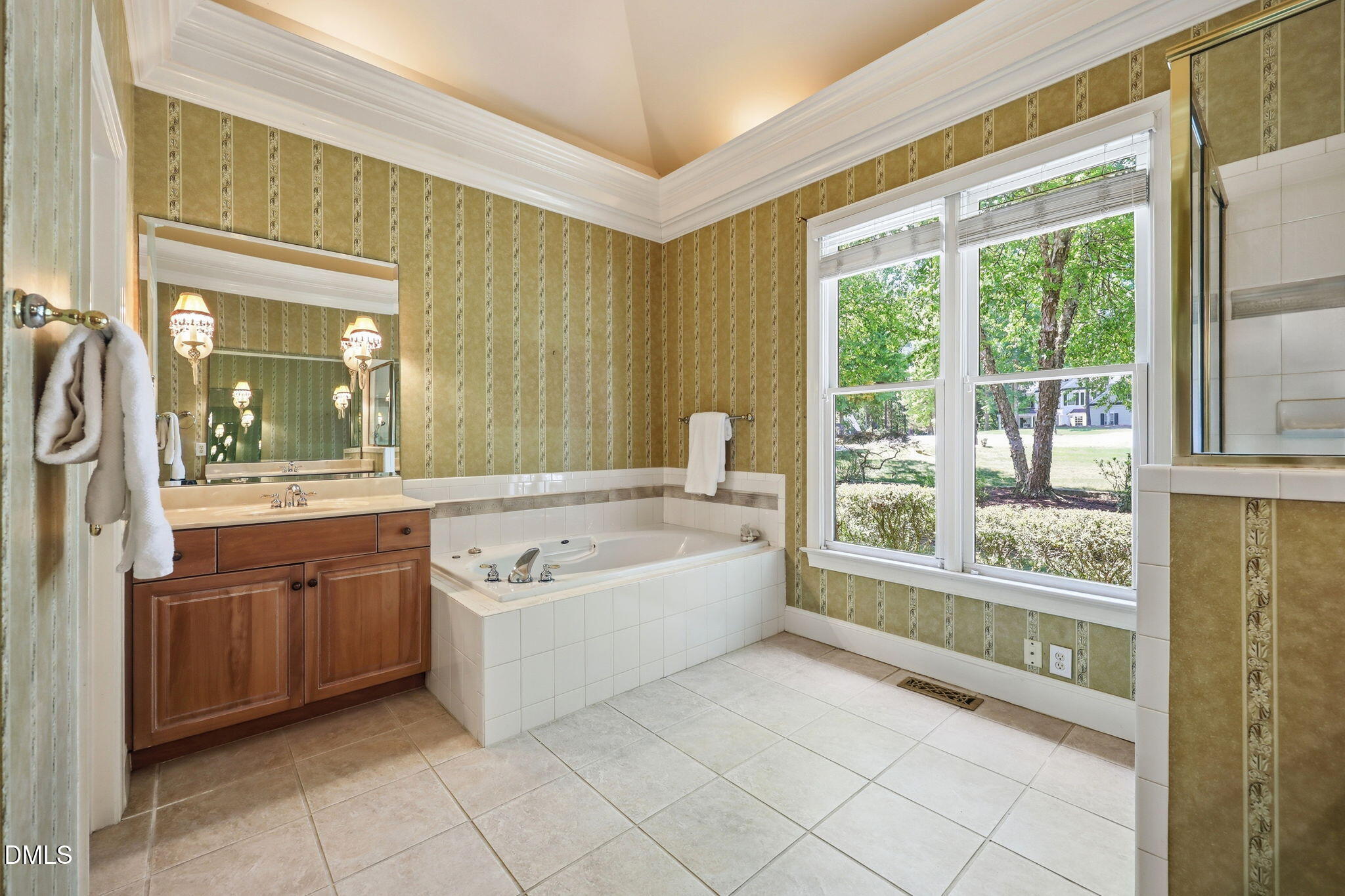 1017 Old Meetinghouse Way Raleigh, NC 27615 - Photo 24 of 47
