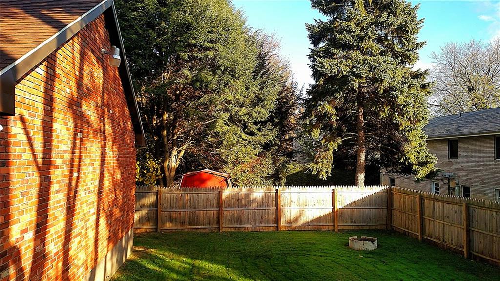 428 Oak Street Indiana, PA 15701 - Photo 3 of 25