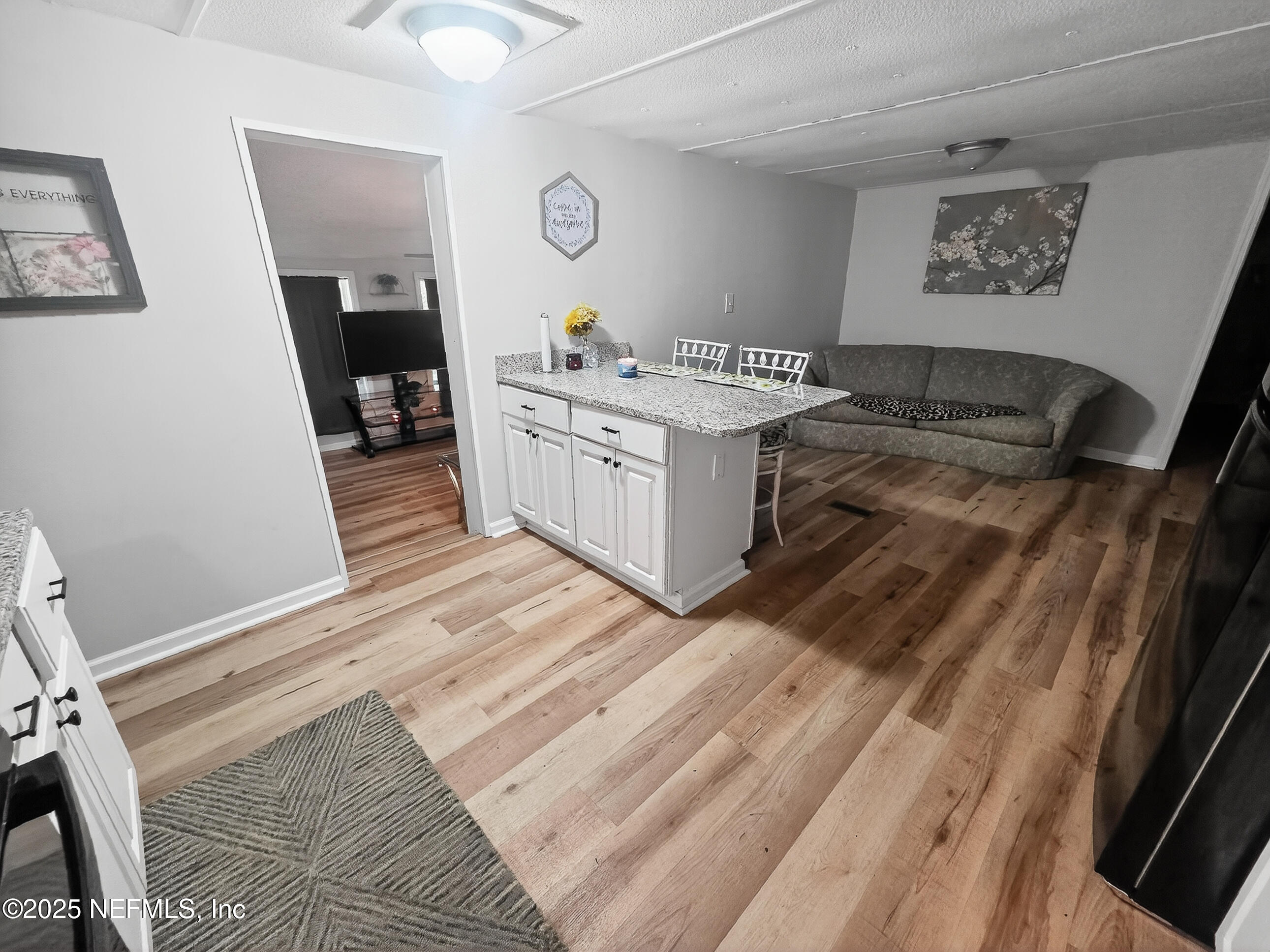 9332 Cedar Road Macclenny, FL 32063 - Photo 4 of 35 a room with a washer and dryer