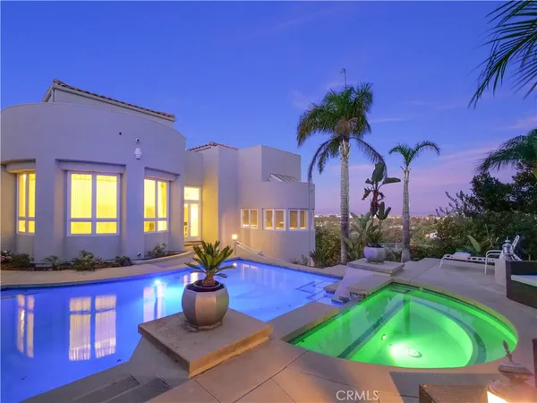 $8,790,000 | 702 Vía La Cuesta, Palos Verdes Estates, CA 90274