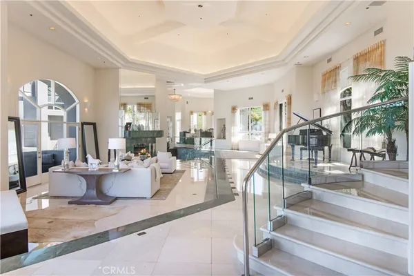 $8,790,000 | 702 Vía La Cuesta, Palos Verdes Estates, CA 90274