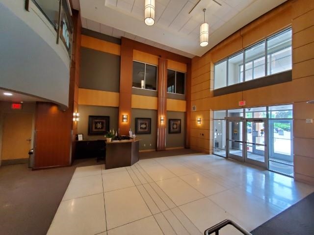 625 North Segoe Road, Unit 212 Madison, WI 53705 - Photo 5 of 36
