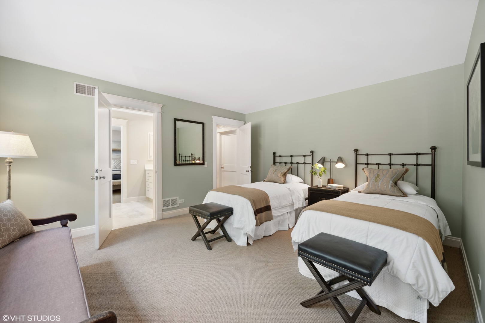 520 Forest Cove Road Lake Bluff, IL 60044 - Photo 24 of 48 a bedroom with two beds and a chair