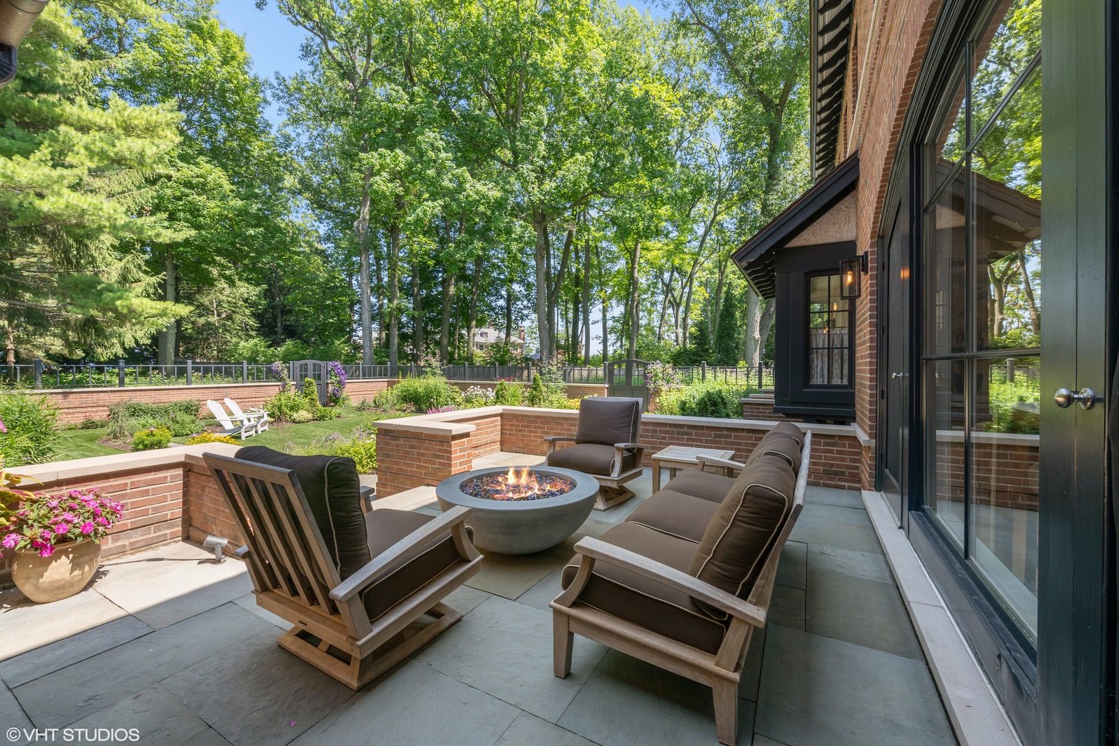 520 Forest Cove Road Lake Bluff, IL 60044 - Photo 33 of 48