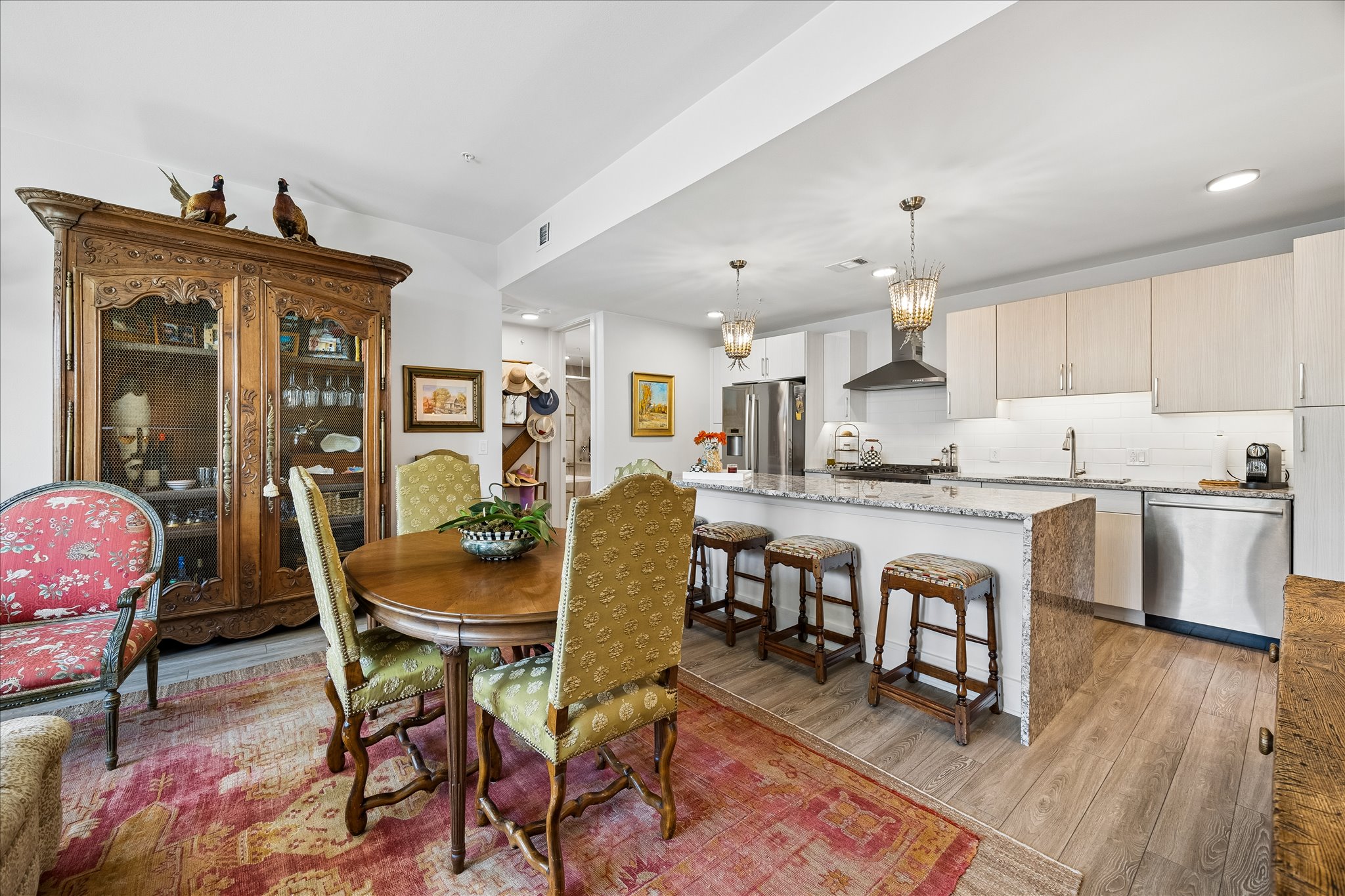 1715 Enfield Road, Unit 202 Austin, TX 78703 - Photo 5 of 30 Breakfast bar and kitchen