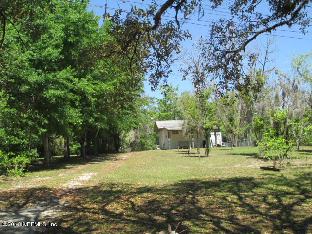 6444 Brooklyn Bay Road Keystone Heights, FL 32656 - Photo 30 of 32 a view of a trees with yard