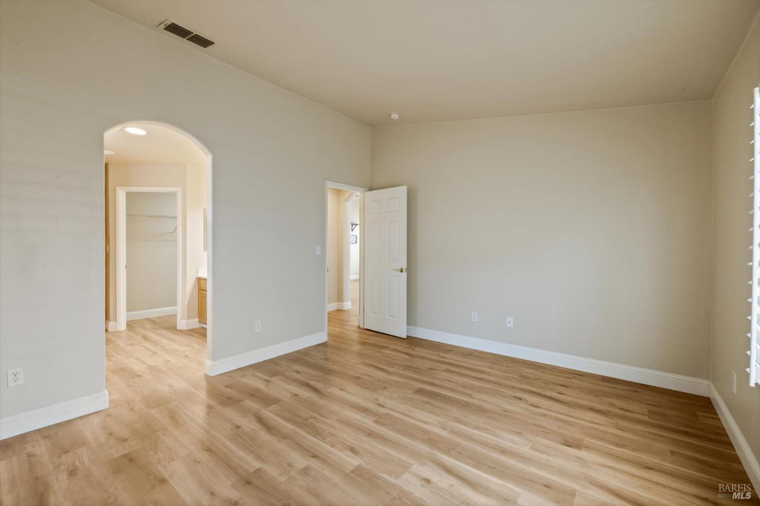 528 Birch Ridge Drive Rio Vista, CA 94571 - Photo 20 of 44 Main Bedroom