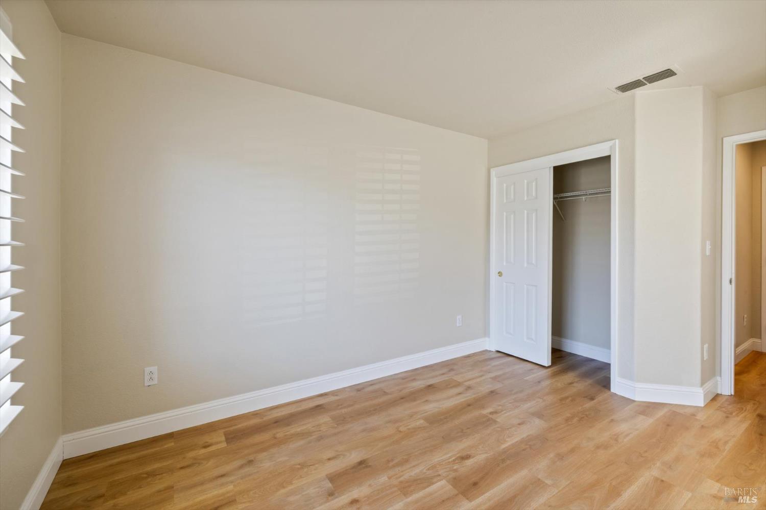 528 Birch Ridge Drive Rio Vista, CA 94571 - Photo 8 of 44 Guest Bedroom