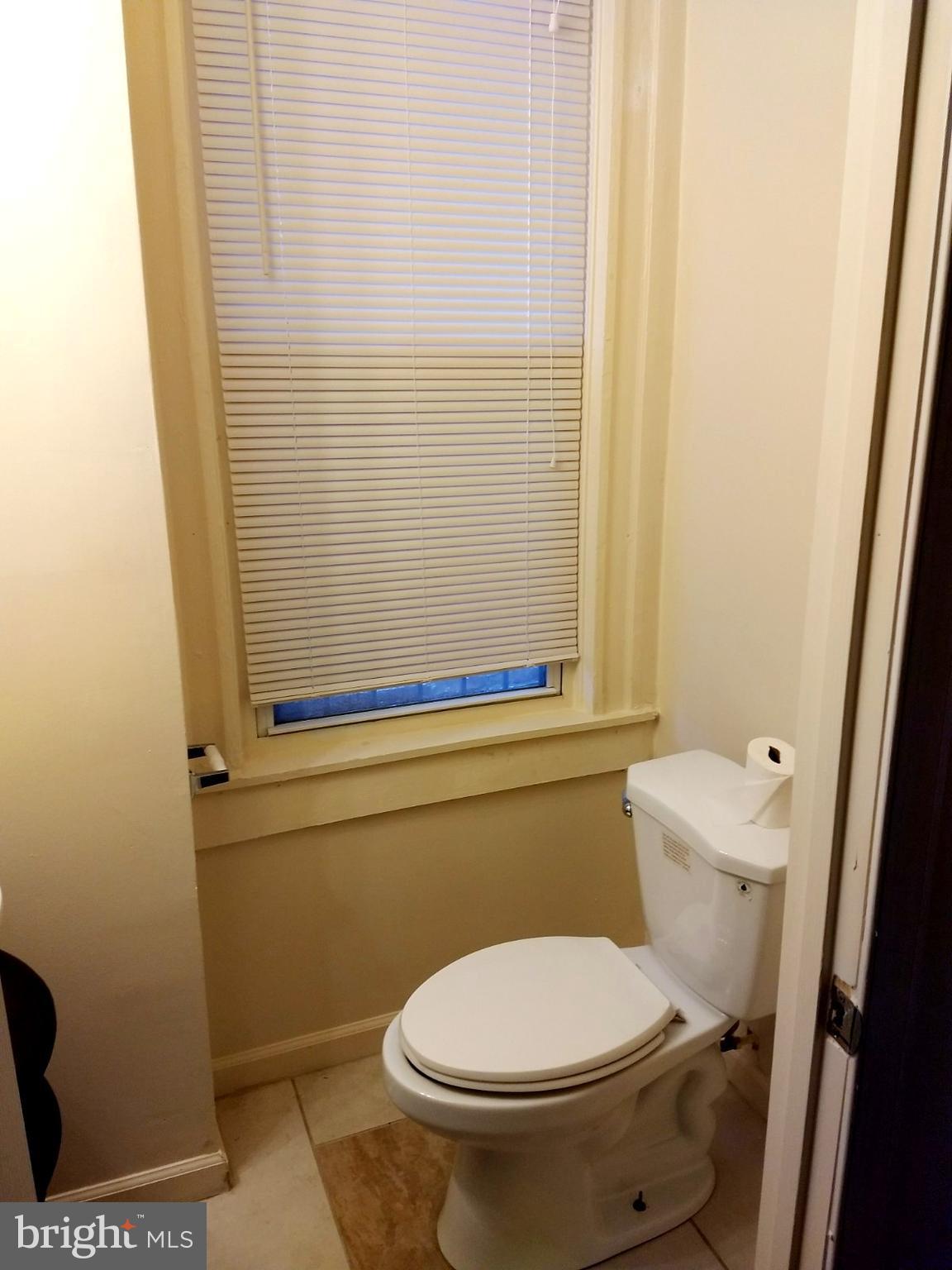 2516 Harford Road Baltimore, MD 21218 - Photo 9 of 22 Half Bath-commode