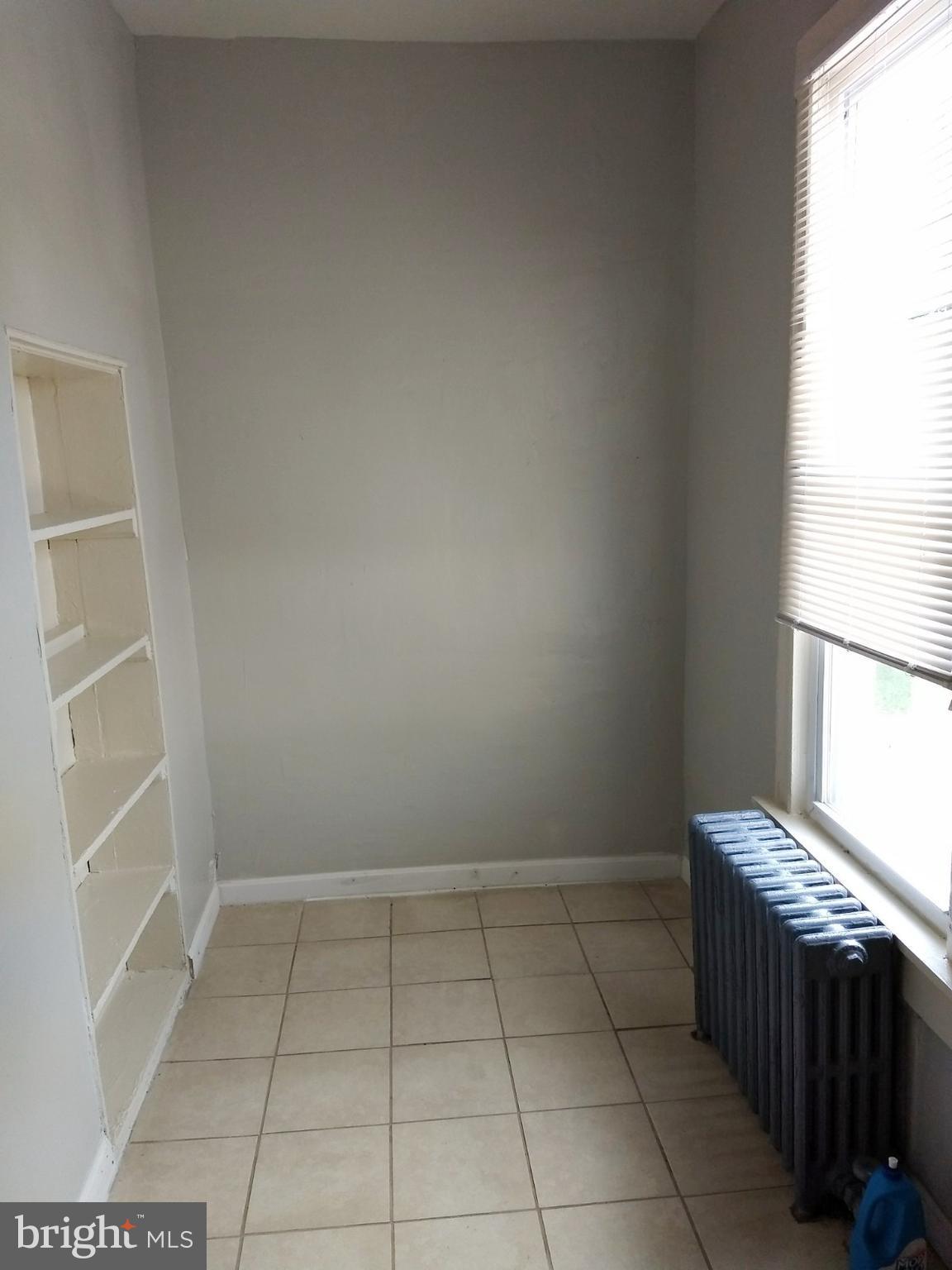 2516 Harford Road Baltimore, MD 21218 - Photo 10 of 22 Mudroom