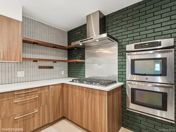 $4,600 | 8 Jonathan Lane, Poughkeepsie, NY 12603