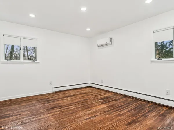 $4,600 | 8 Jonathan Lane, Poughkeepsie, NY 12603