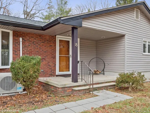 $4,600 | 8 Jonathan Lane, Poughkeepsie, NY 12603