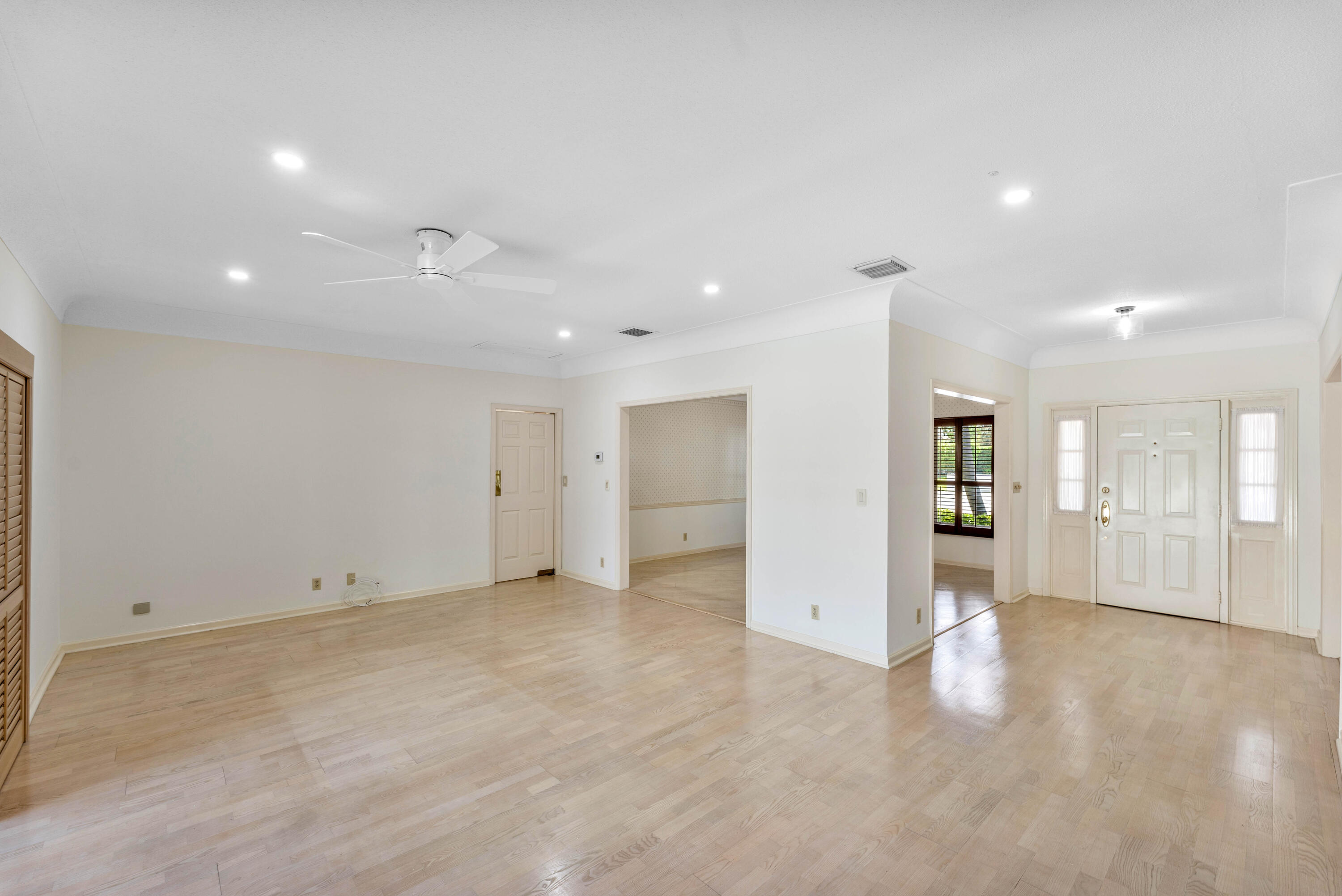 1851 Thatch Palm Drive Boca Raton, FL 33432 - Photo 9 of 70 010-1851ThatchPalmDrive-BocaRaton-FL-334
