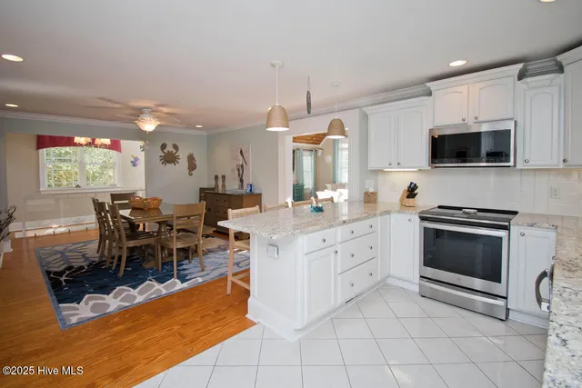 $1,095,000 | 151 Doe Drive, Emerald Isle, NC 28594