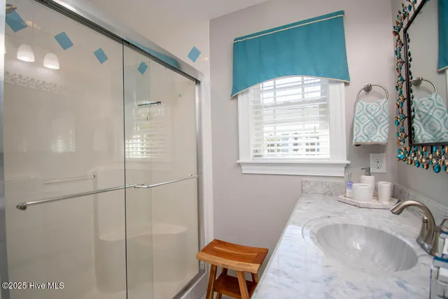 $1,095,000 | 151 Doe Drive, Emerald Isle, NC 28594