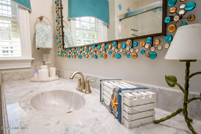 $1,095,000 | 151 Doe Drive, Emerald Isle, NC 28594