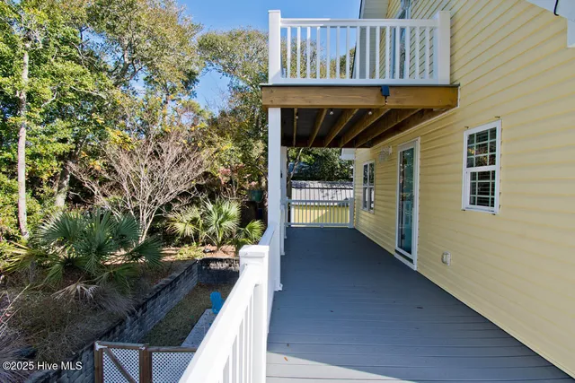 $1,095,000 | 151 Doe Drive, Emerald Isle, NC 28594
