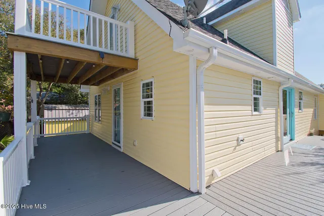 $1,095,000 | 151 Doe Drive, Emerald Isle, NC 28594